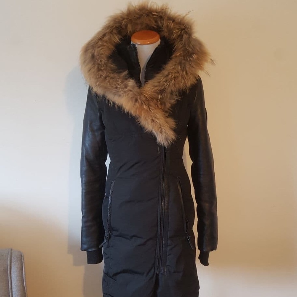 ⚡SOLD⚡NWOT Rudsak Atlier Noir Women's Down Genuine Fur + Leather Parka - Picture 1 of 14